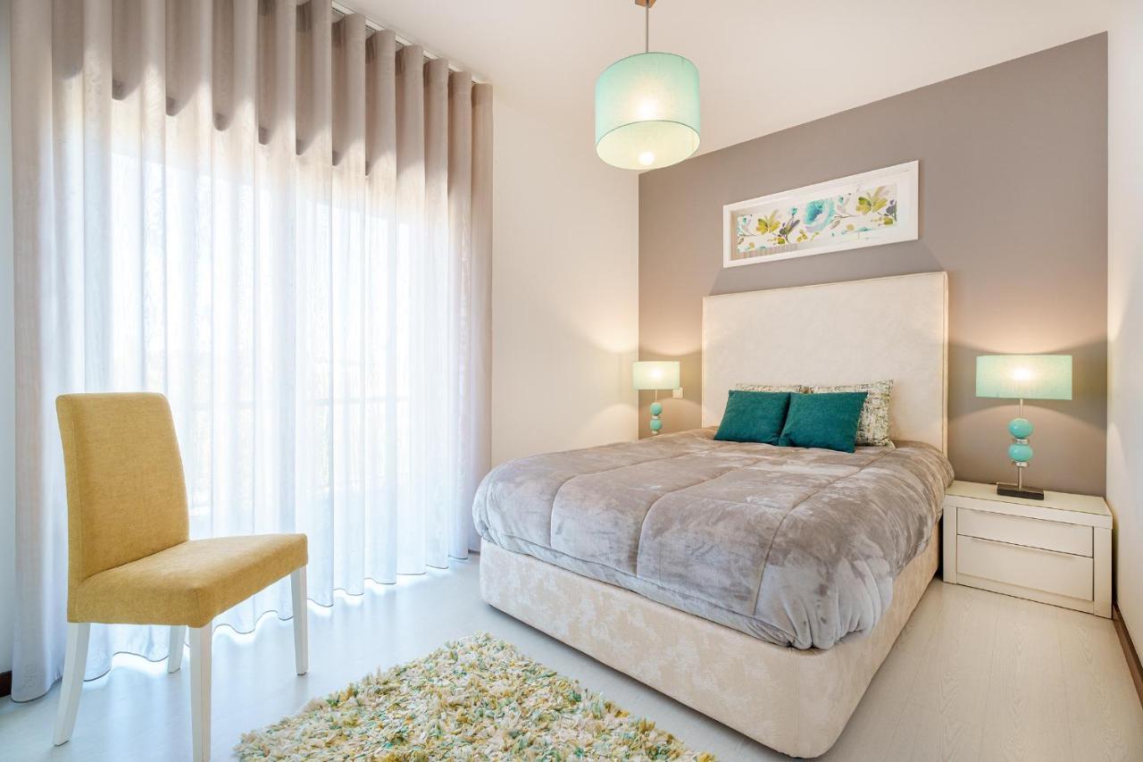Alohouse Nazare Apartment Bagian luar foto